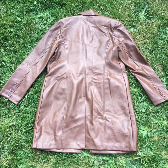 With The Girls By Avec Les Filles Brown Faux Leather Vegan Trench Coat Size M - Picture 5 of 8